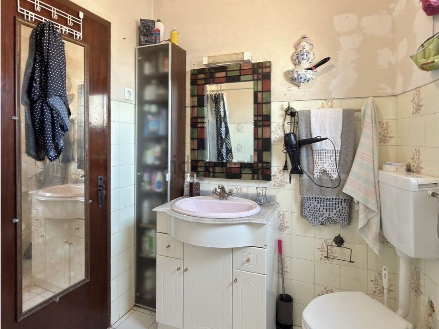 小楼房或独栋别墅出售在Rua Bernardo Martins - 卫生间