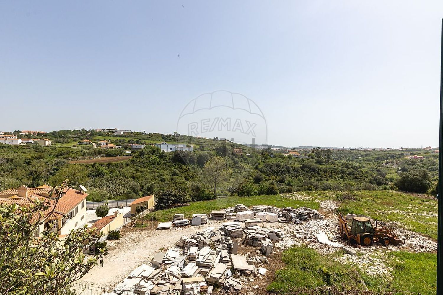 小楼房或独栋别墅出售在Estrada do Casal Sequeiro - 花园