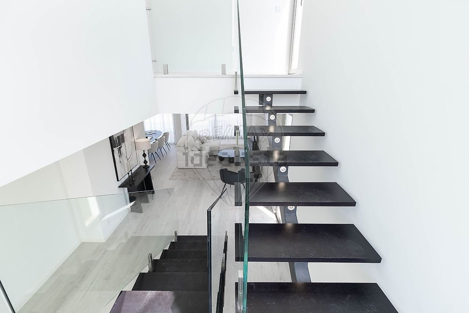 小楼房或独栋别墅出售在Travessa dos Benaventes - 详情