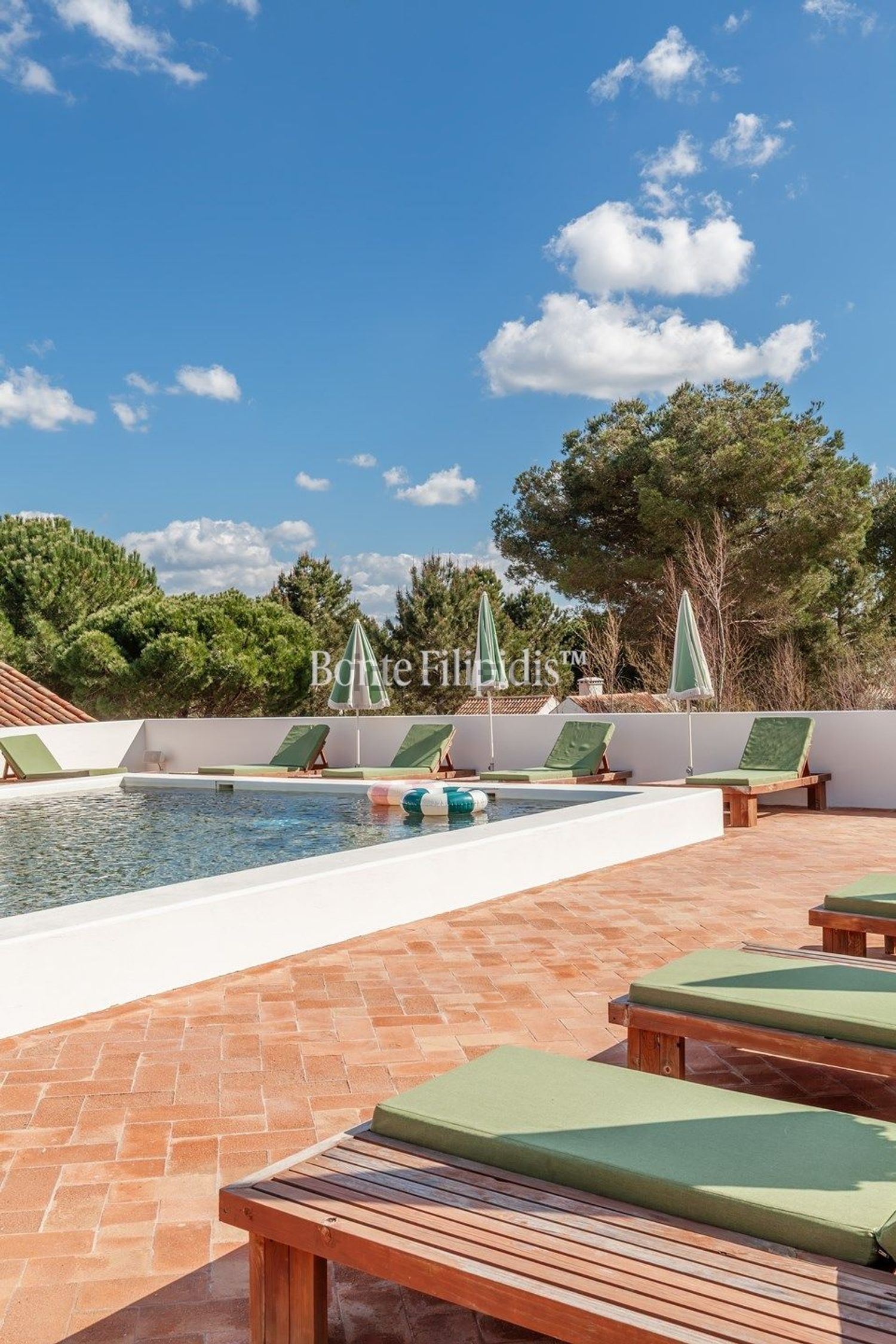 小楼房或独栋别墅出售N261-1, Estrada das Bicas - Authentic Bicas - 游泳池