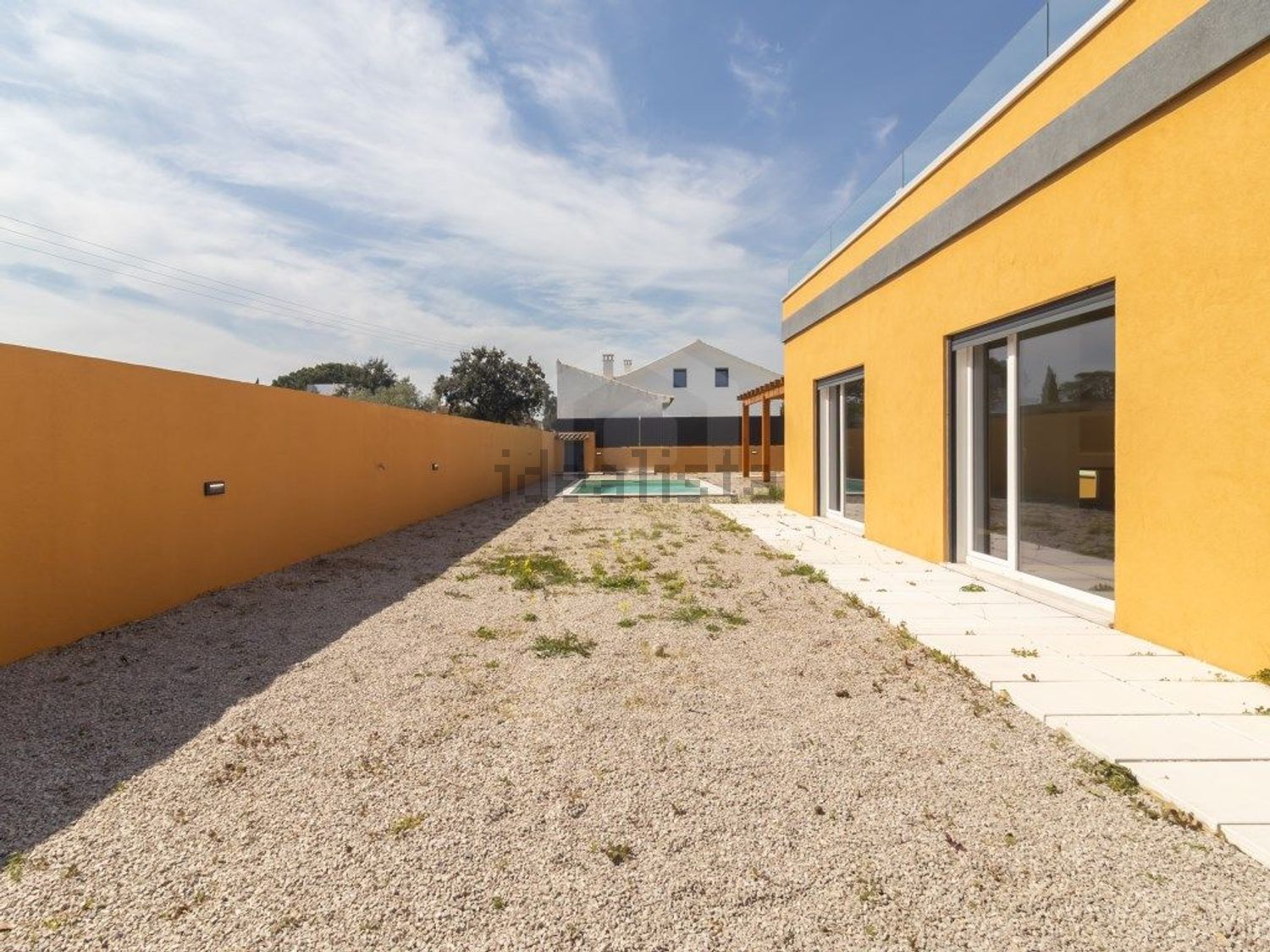 小楼房或独栋别墅出售在Rua das Galeotas, 14 - 外立面