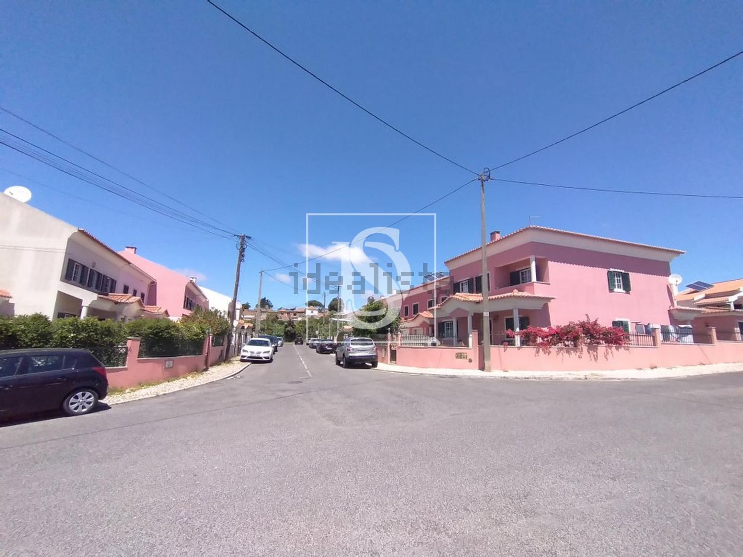 小楼房或独栋别墅出售在Rio Mouro Velho - Alto do Forte - 外立面