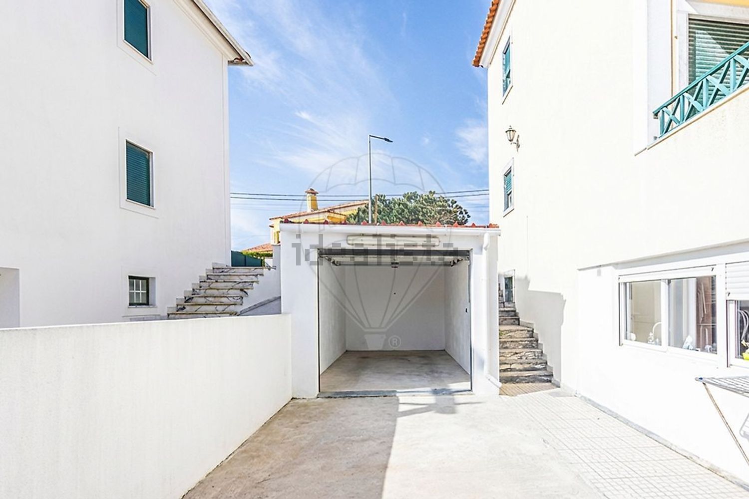 小楼房或独栋别墅出售在Rua das Flores - 照片