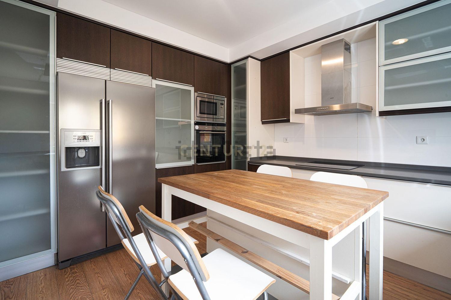 小楼房或独栋别墅出售在Rua Engenheiro José Caetano Salema Garção, 29 - 厨房