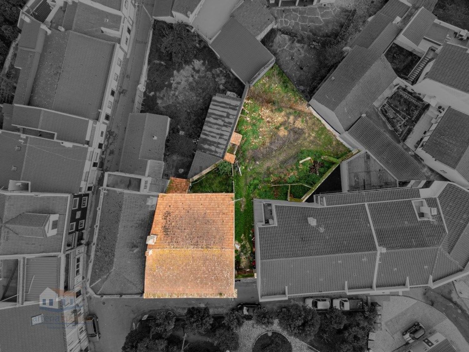 小楼房或独栋别墅出售在Cercal - 照片