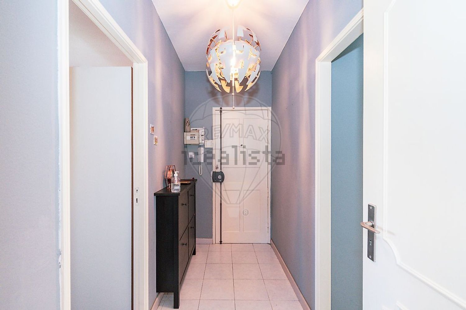 出租公寓 t2在Praça Carlos Ramos - 过道