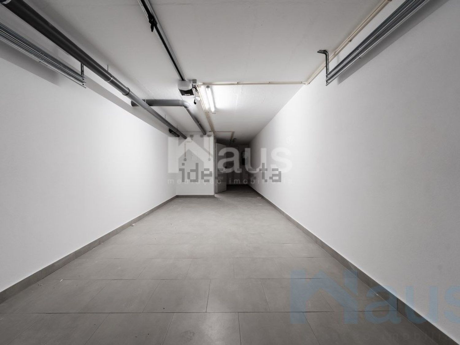 复式公寓出售在Rua das Tipuanas - 停车位