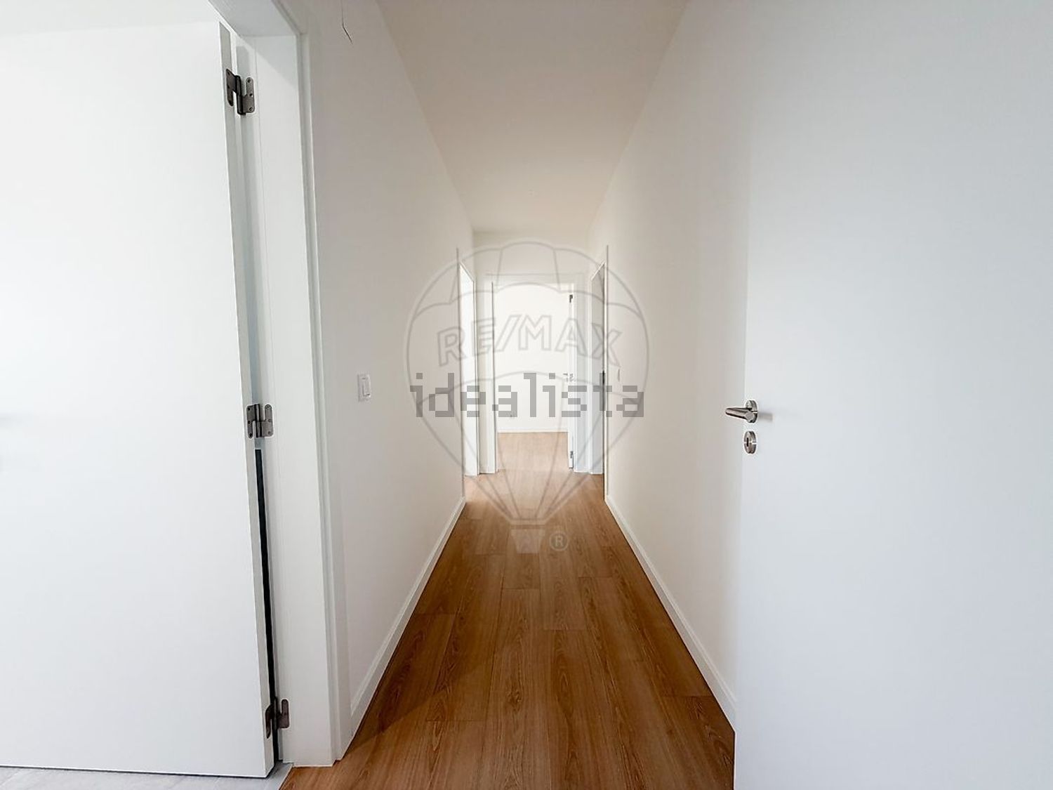 出租公寓 t3在Rua Jose Anastácio da Cunha - 过道