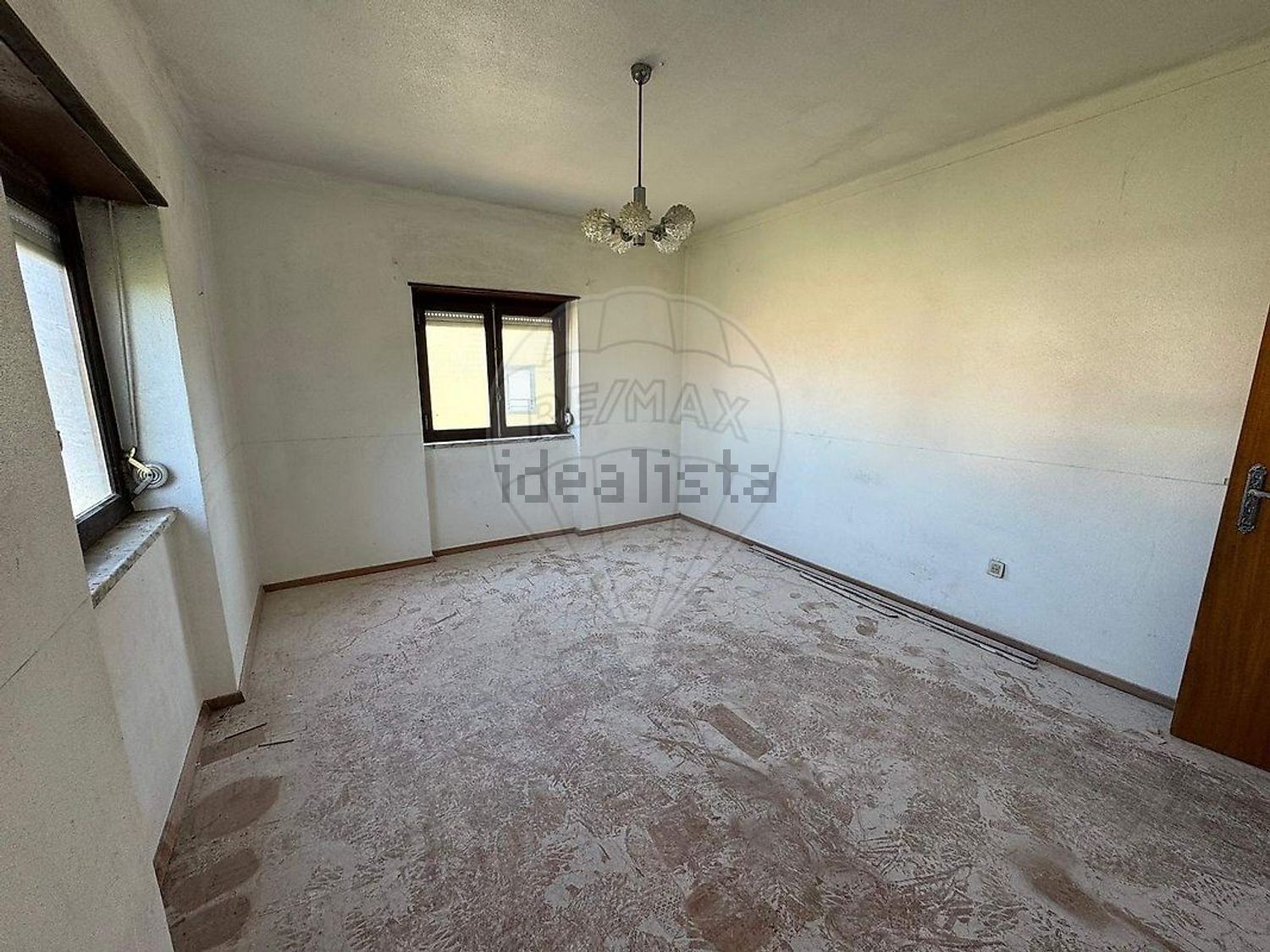 小楼房或独栋别墅出售在Lamas e Cercal - 居住