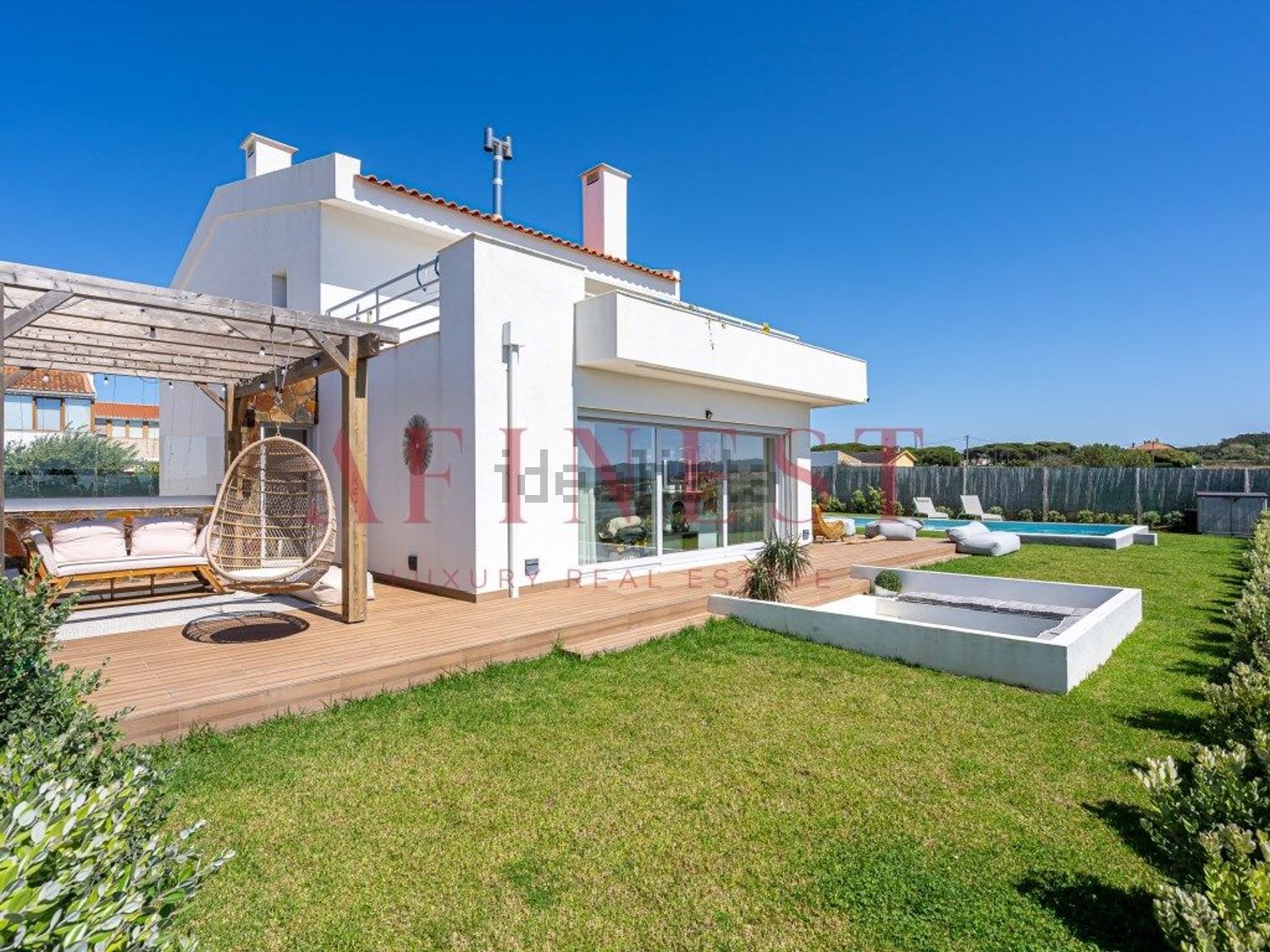 出租小楼房或独栋别墅Azinhaga do Viana - 游泳池