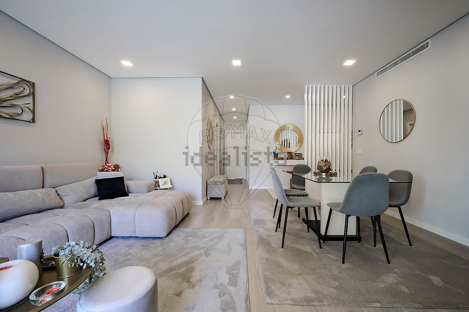 公寓 t2出售在Rua 25 de Abril - 客厅