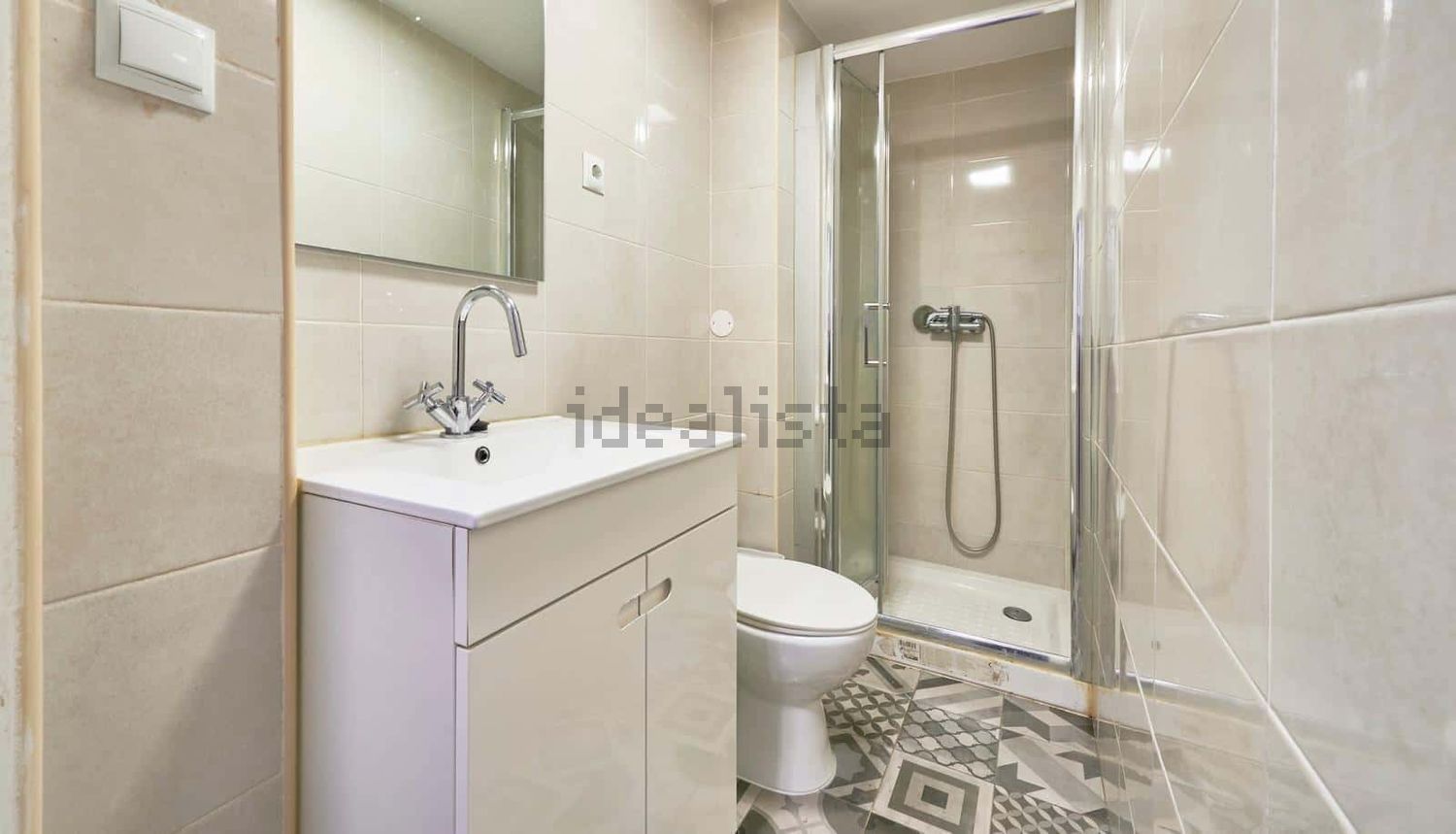 出租房间在Rua Capitão-Mor Lopes Sequeira s/n - 卫生间