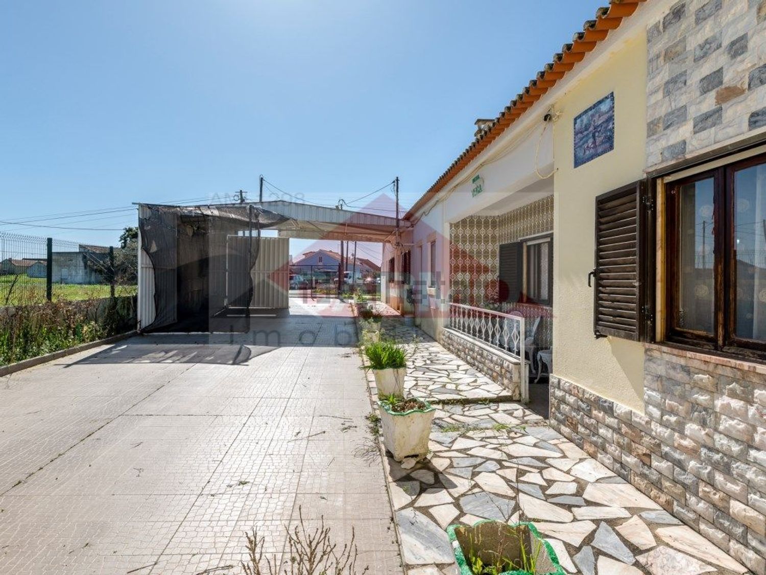 小楼房或独栋别墅出售在Atalaia e Alto Estanqueiro - Jardia - 外立面