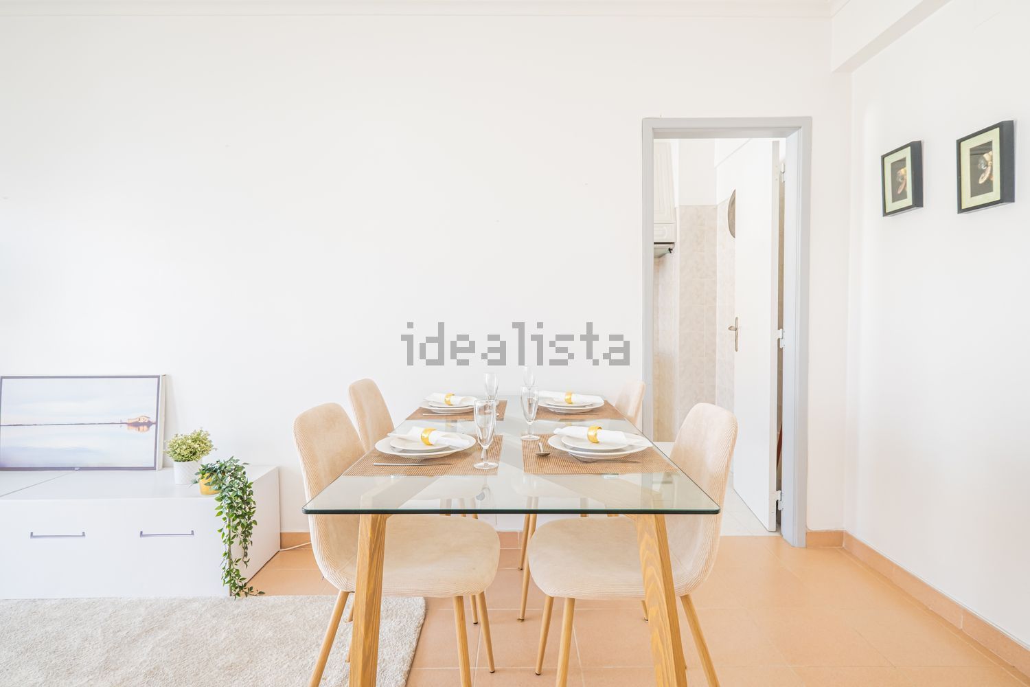 公寓 t2出售在Rua Miguel Esteves Medeiros - 客厅