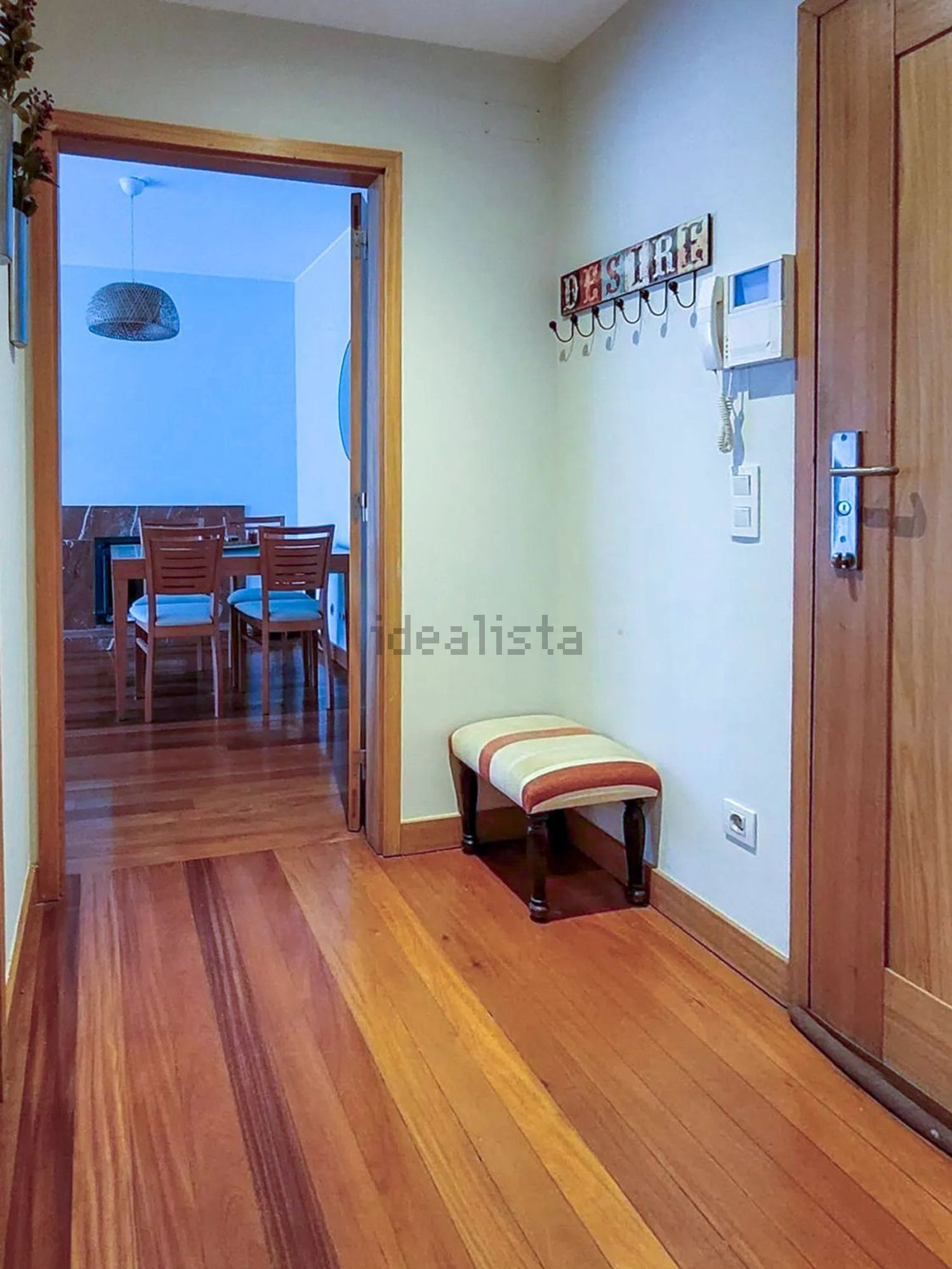 出租公寓 t1在Rua Arnaldo Ferreira - 客厅