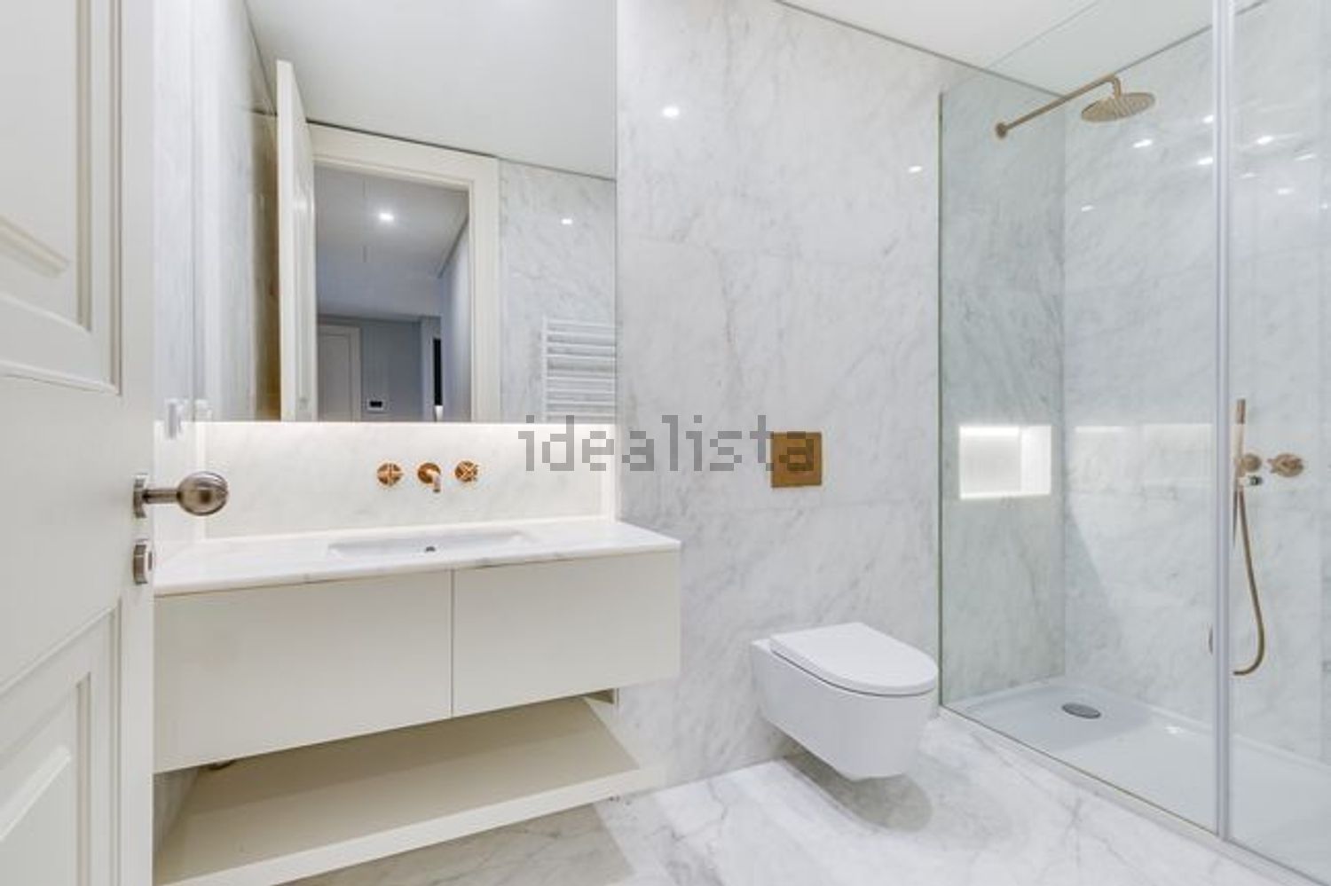 公寓 t2出售在Praça Dom Pedro IV, 93 - 卫生间