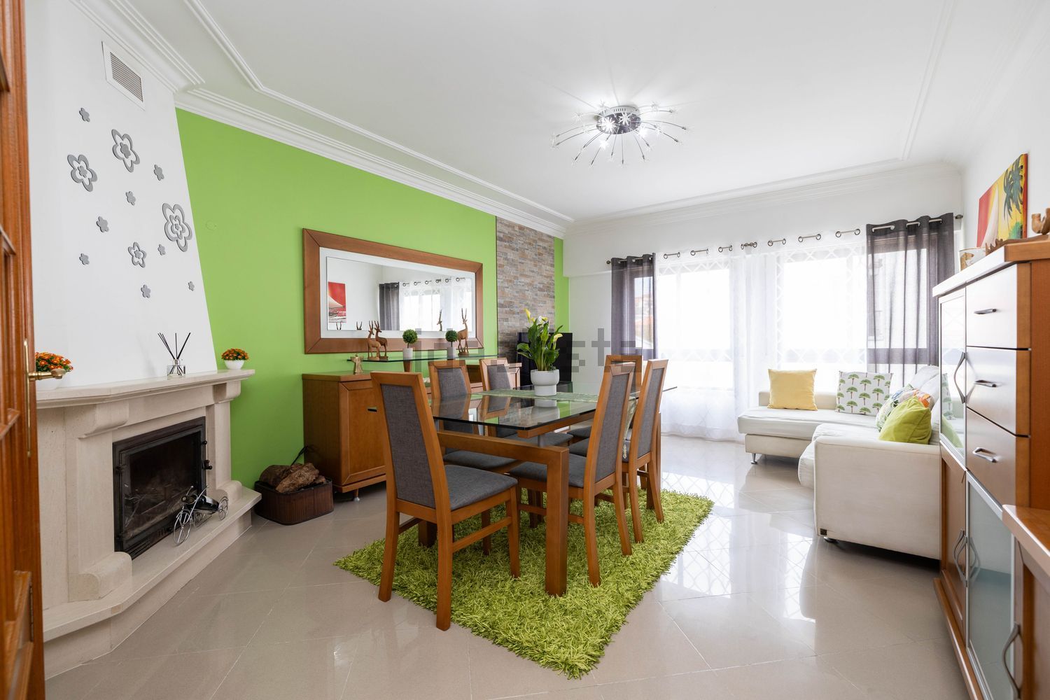 公寓 t2出售在Rua São Cristóvão, 272 - 客厅