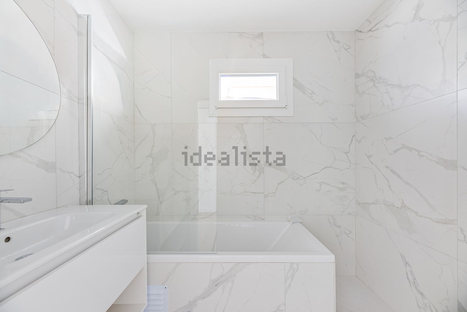 小楼房或独栋别墅出售在Santa Iria de Azoia - São João da Talha - Bobadela - 卫生间