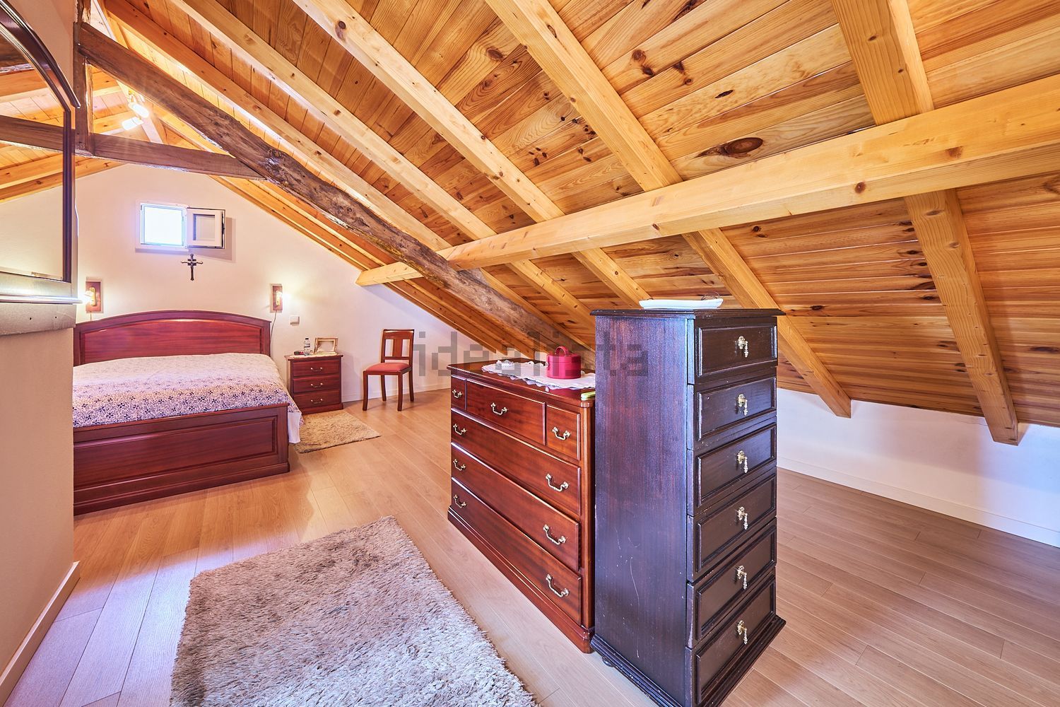 小楼房或独栋别墅出售在Rua da Bica - 卧室