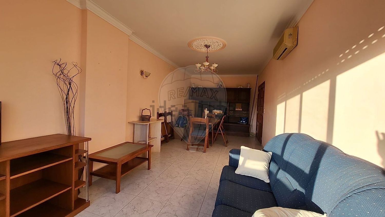 公寓 t2出售在Praceta João Rodrigues Cabrilho - 客厅