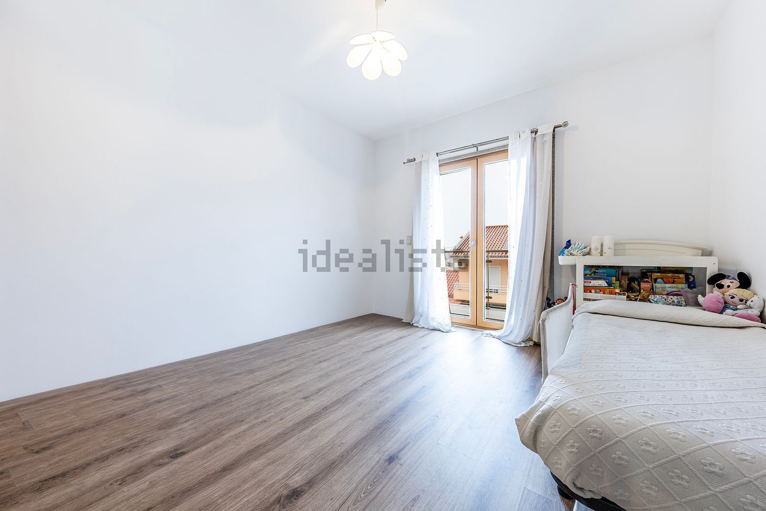 双拼别墅出售在Rua José de Sousa Saramago - 卧室