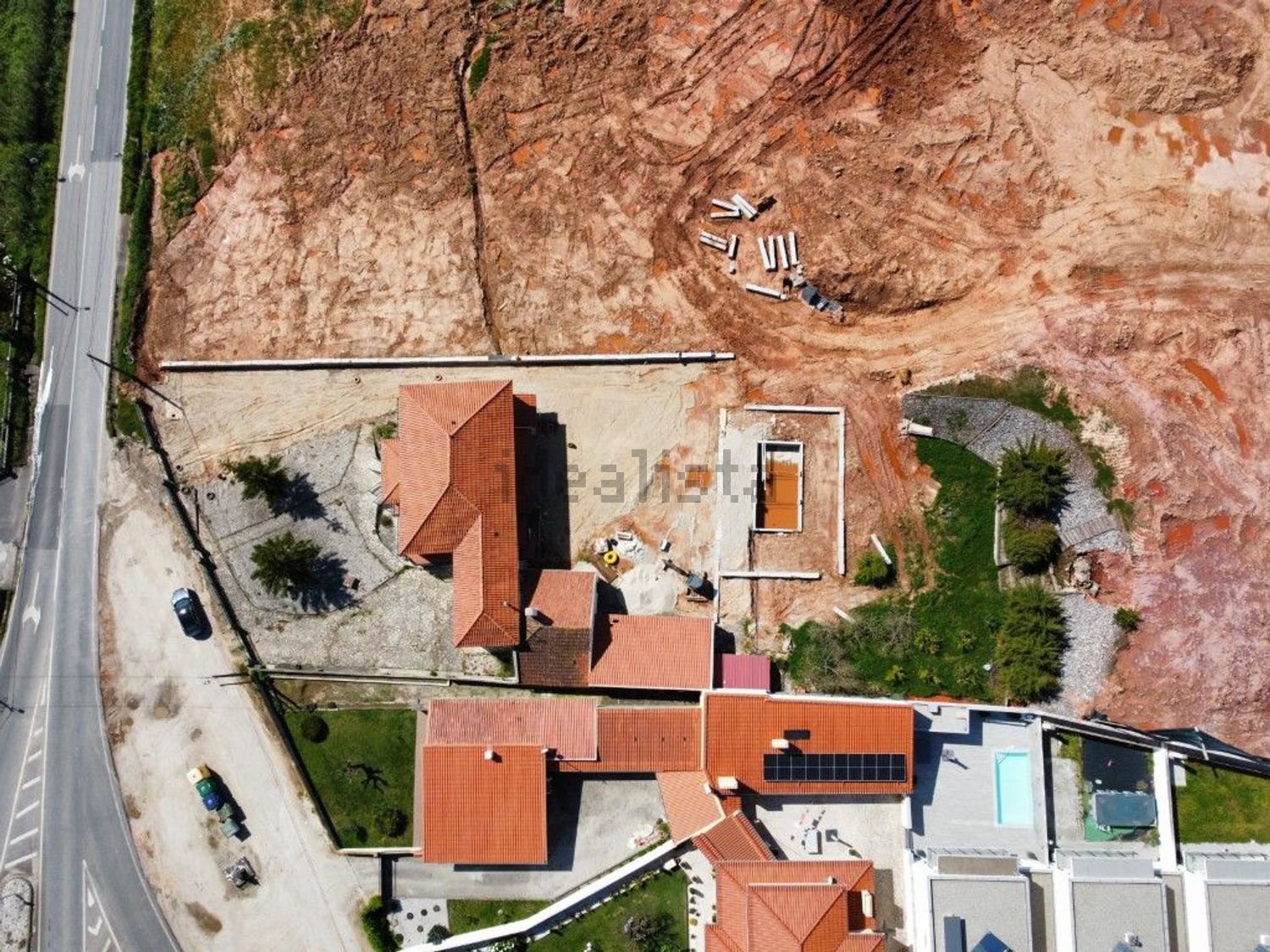 小楼房或独栋别墅出售在Lamas e Cercal - 照片