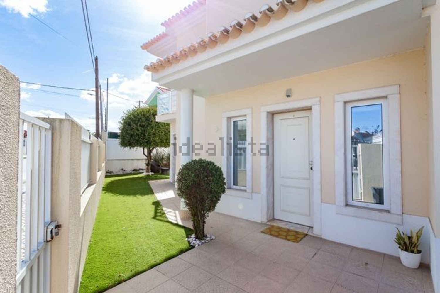 小楼房或独栋别墅出售在Travessa da Fé - 外立面