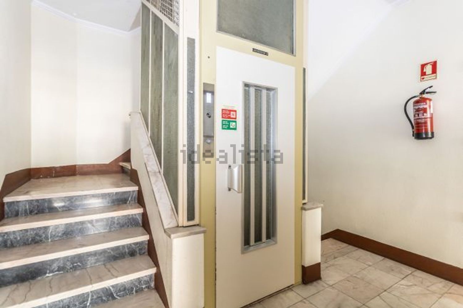 公寓 t3出售在Largo Carlos Selvagem, 4 - 详情