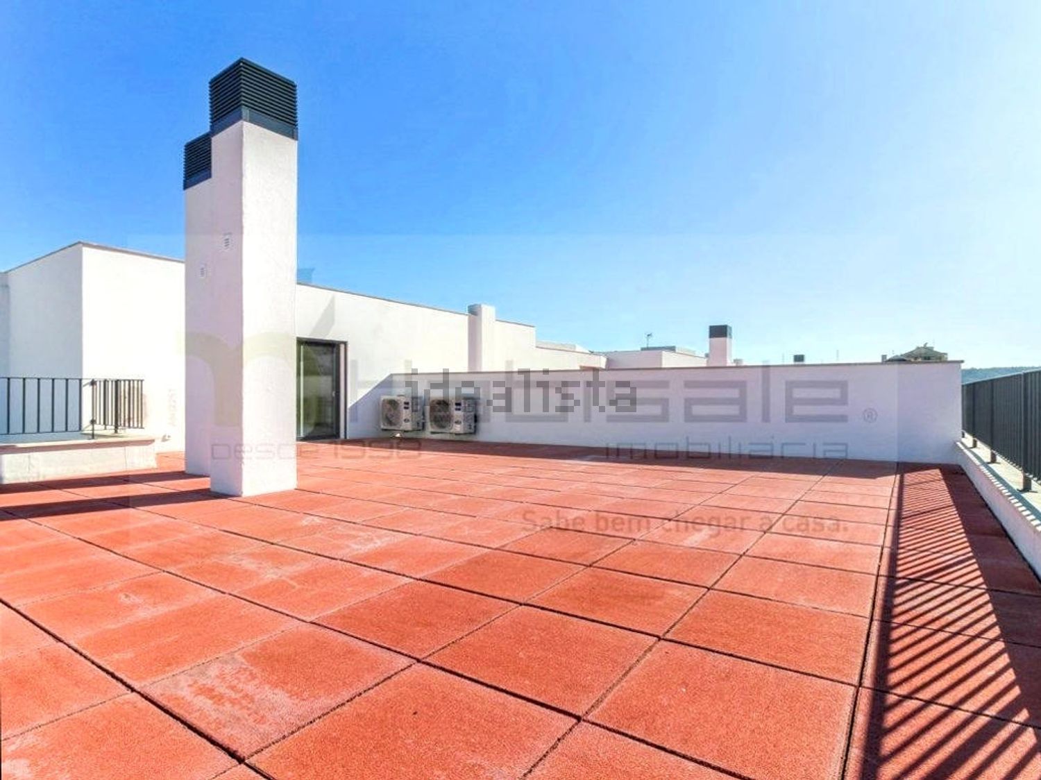 联排别墅出售在Rua Almirante Gago Coutinho, 58 a - 阳台