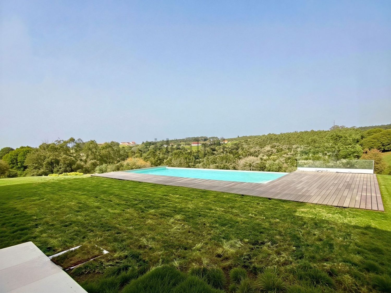 小楼房或独栋别墅出售在Zambujal - Longo da Vila - 花园