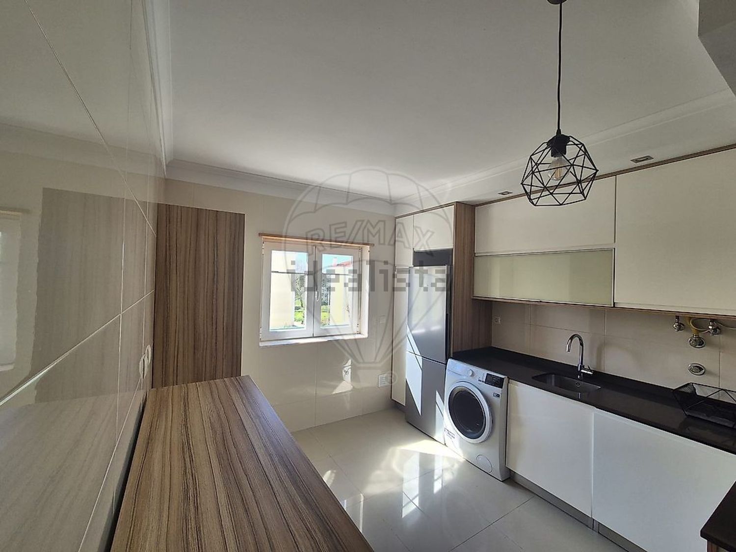 出租公寓 t2在Rua Álvaro Pereira Guedes - 照片