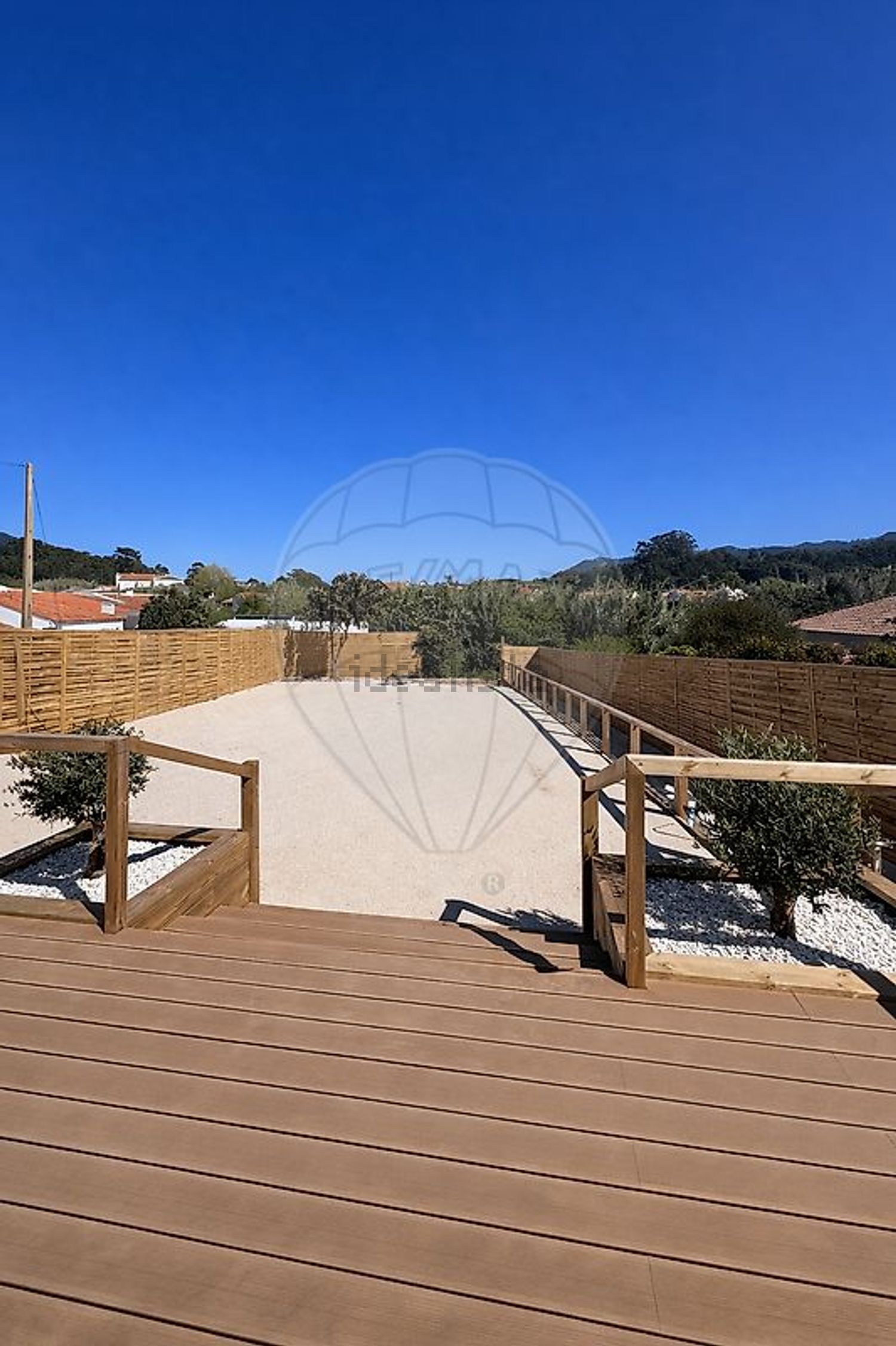 小楼房或独栋别墅出售在Rua da Ribeirinha - 阳台