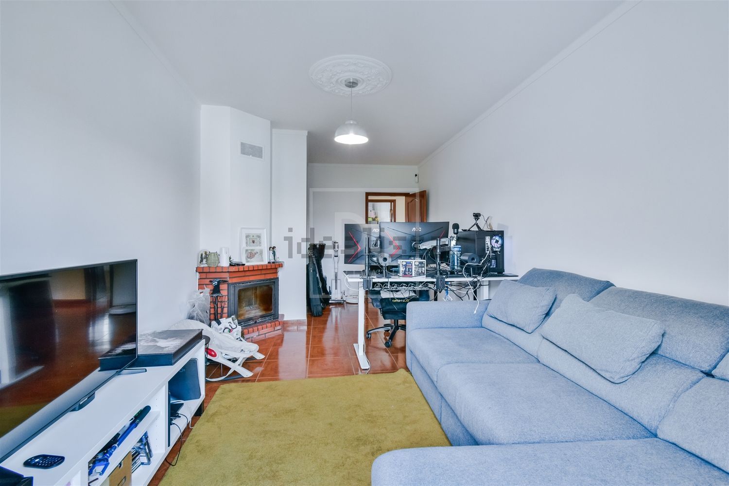 小楼房或独栋别墅出售在Praça Dom Lourenço Vicente, 18 - 客厅