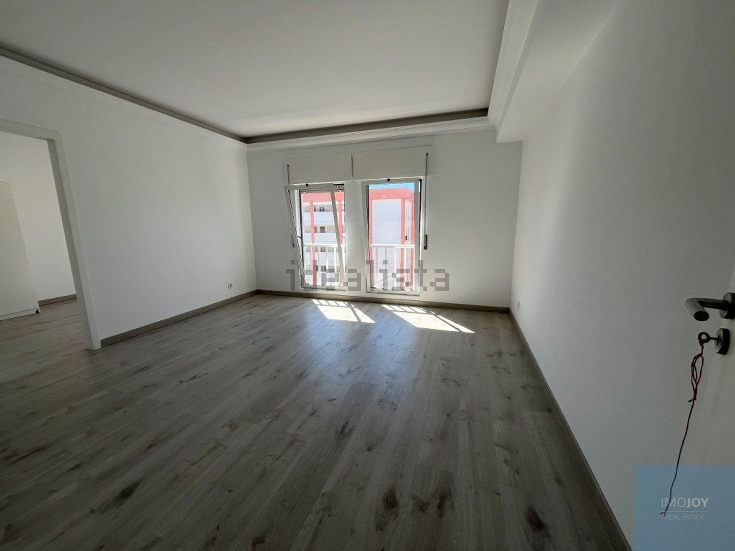 出租公寓 t2在Rua Ana de Castro Osório, 10 - 客厅