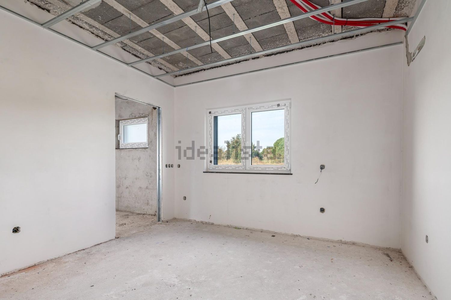 小楼房或独栋别墅出售在São Bartolomeu dos Galegos e Moledo - 居住