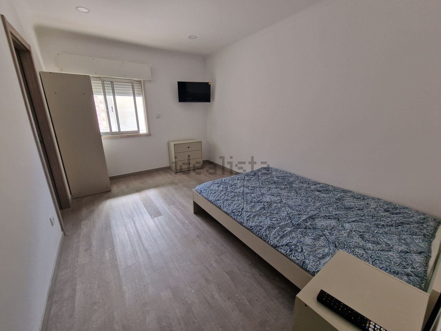 出租房间在Rua dos Combatentes da Grande Guerra, 3 - 卧室