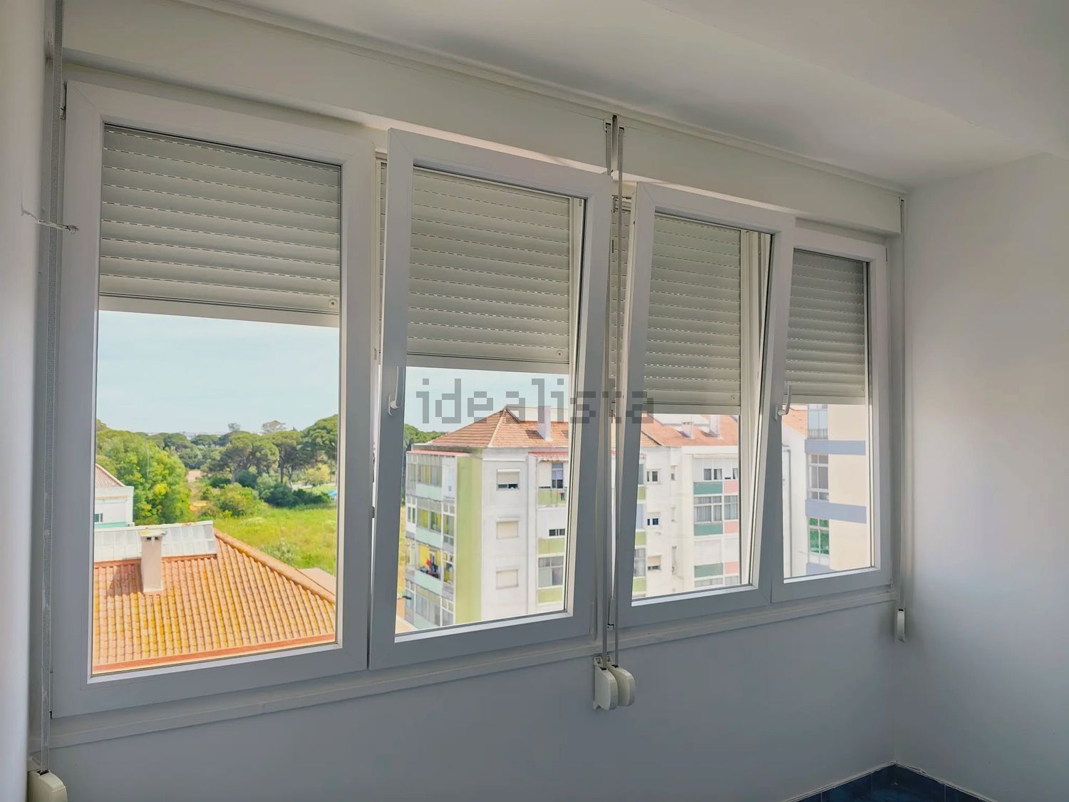 公寓 t1出售在Rua António Sérgio - 照片