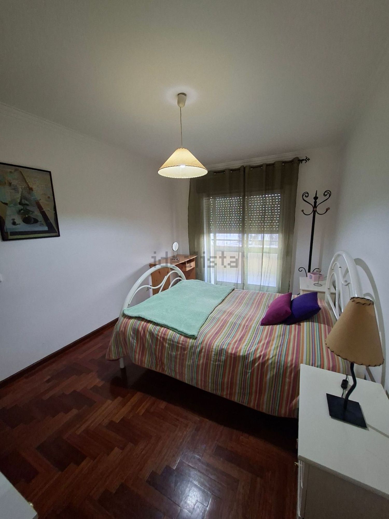 出租房间在Rua Doutor Francisco Sá Carneiro, 10 - 卧室