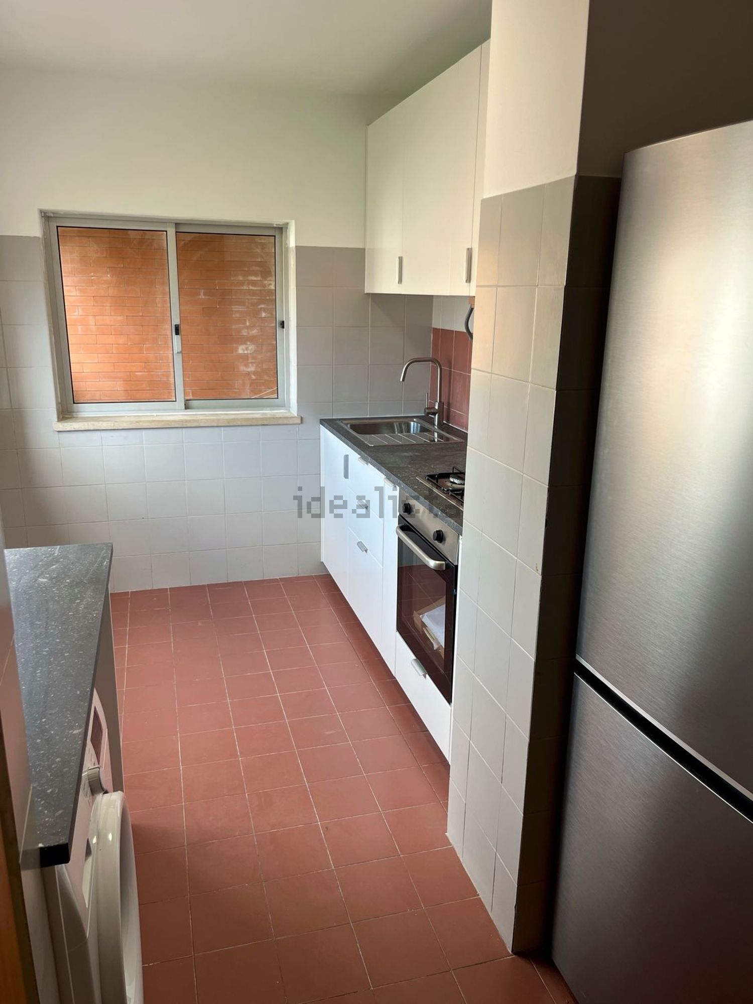 出租公寓 t3在Praça Aristides Mendes, 4 D - 厨房