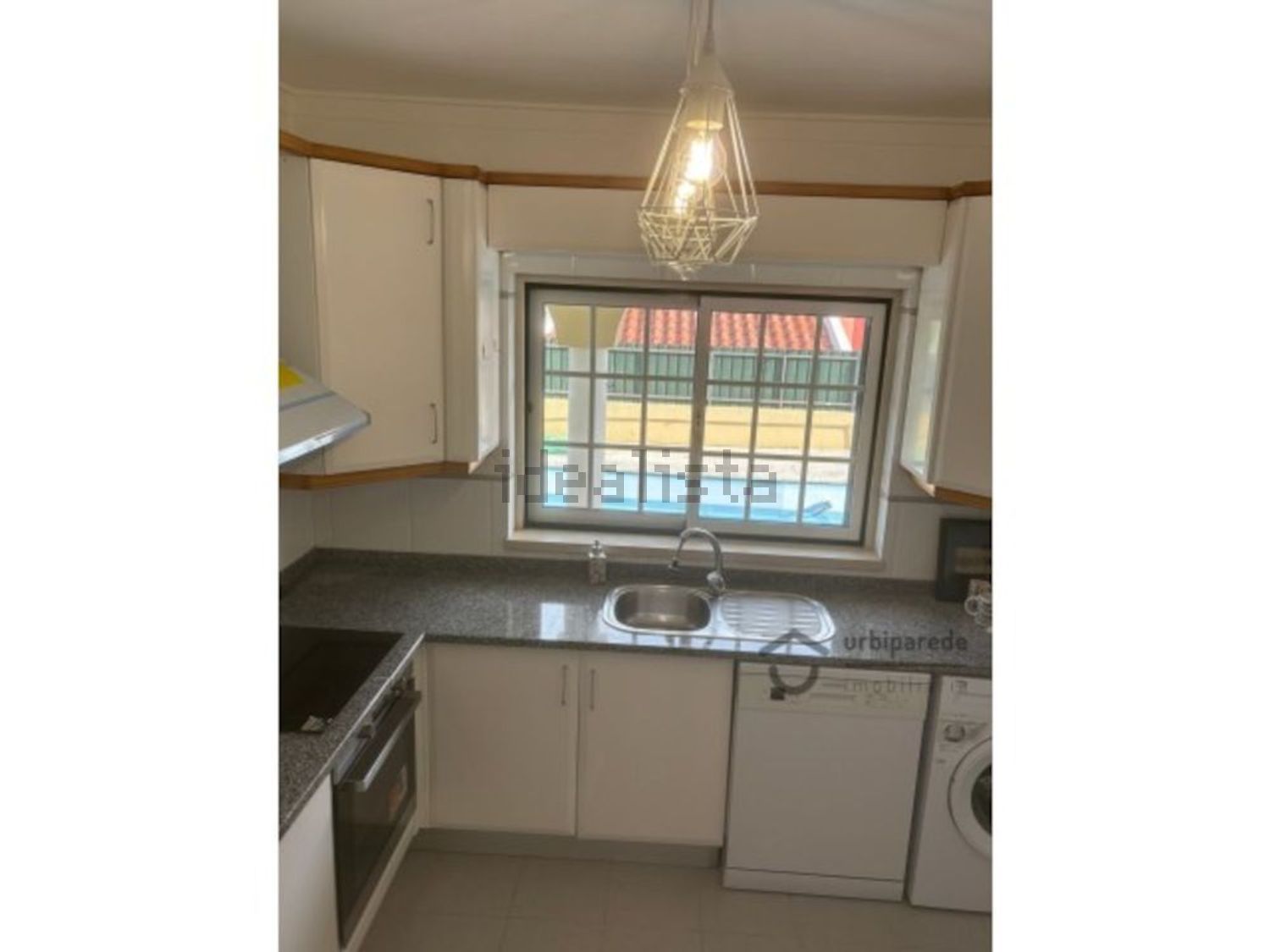 出租小楼房或独栋别墅在Praceta Susana Feitor s/n - 厨房