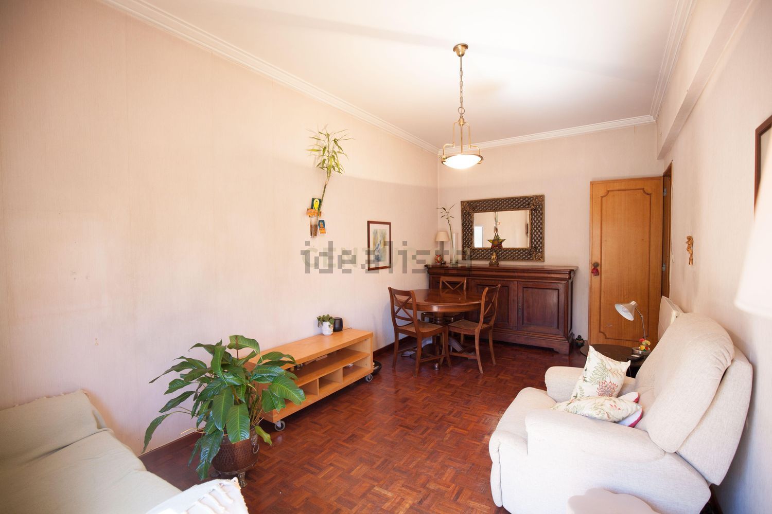 公寓 t3出售在Rua Montepio Geral s/n - 客厅