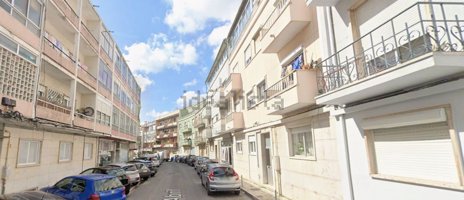 公寓 t2出售在Centro de Queluz - 视线