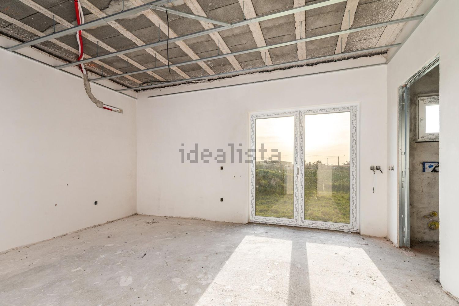 小楼房或独栋别墅出售在São Bartolomeu dos Galegos e Moledo - 居住