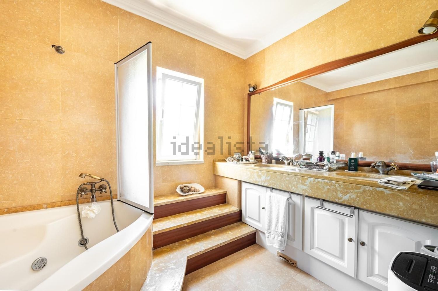 小楼房或独栋别墅出售在Rua das Eiras - 卫生间