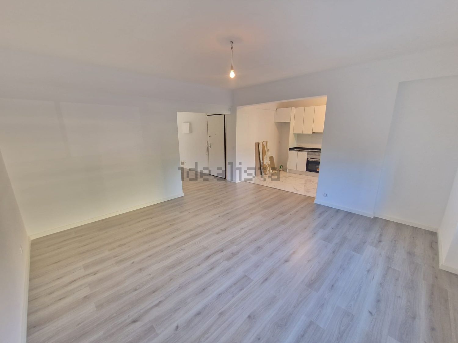 出租公寓 t3在Rua Movimento das Forças Armadas s/n - 居住