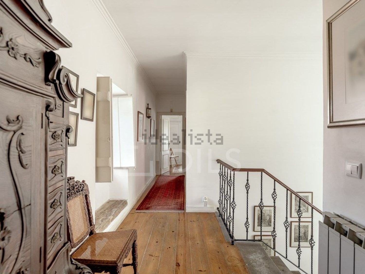 小楼房或独栋别墅出售在Rua Norte - 过道