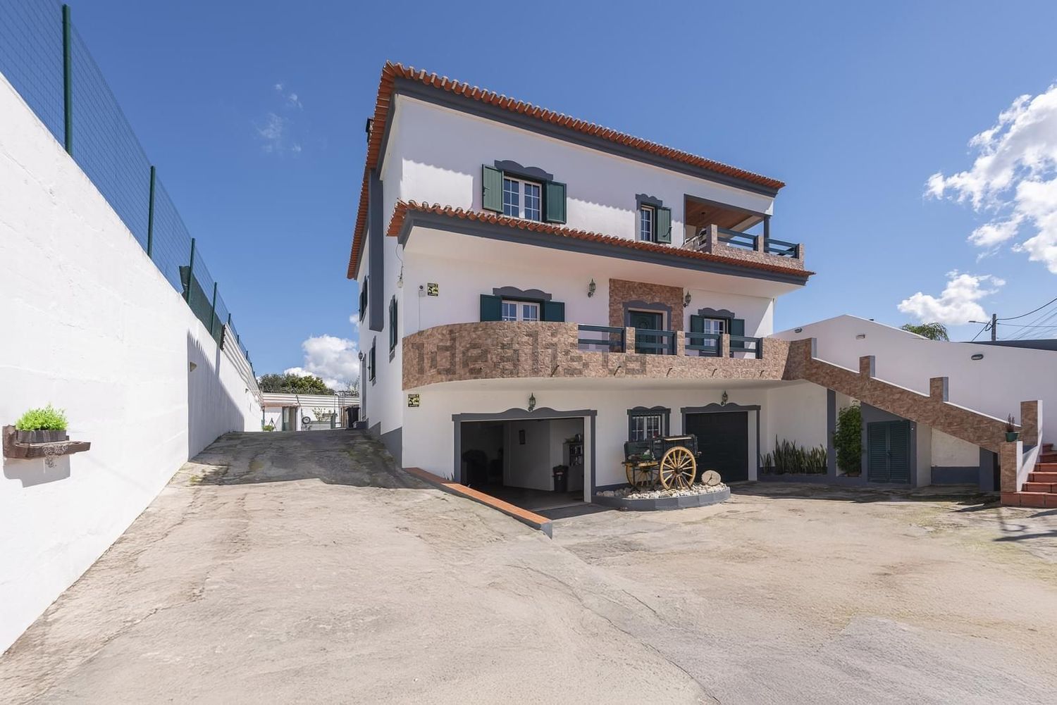 小楼房或独栋别墅出售在Avenida dos Clérigos - 外立面