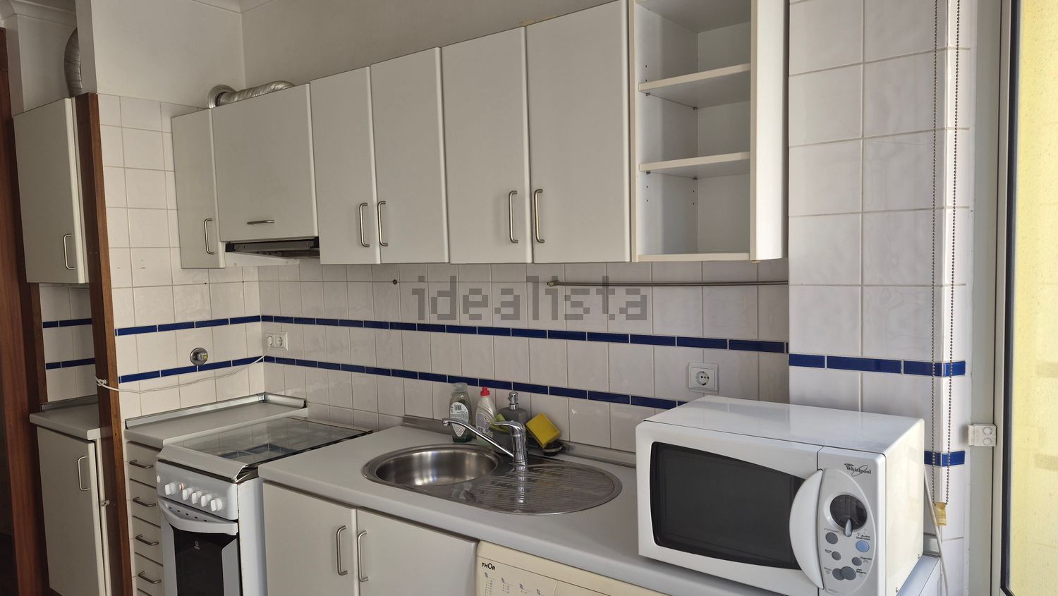 出租公寓 t1在Rua Prista Monteiro, 16 - 厨房