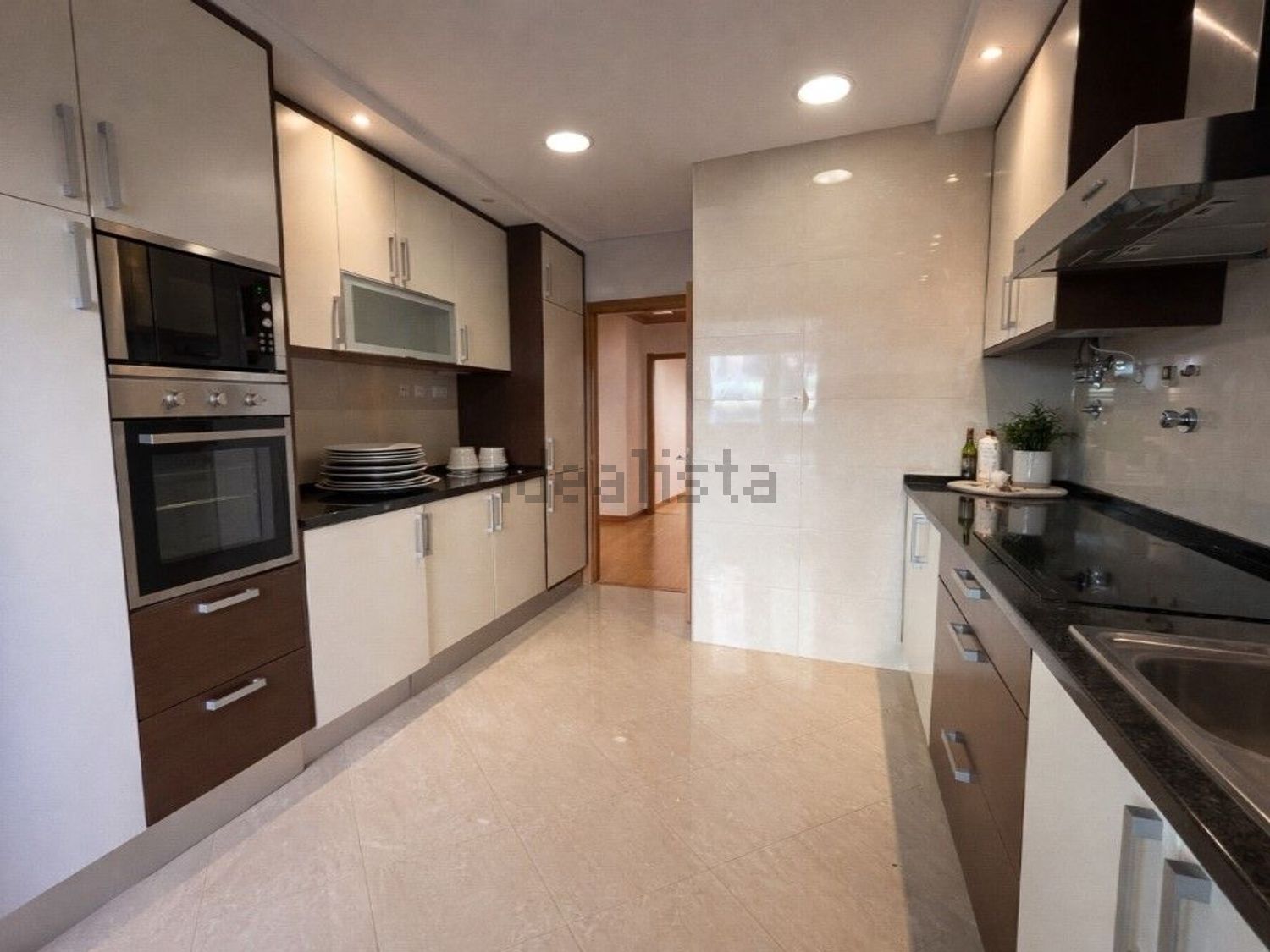 公寓 t2出售在Avenida Canto e Castro - 厨房