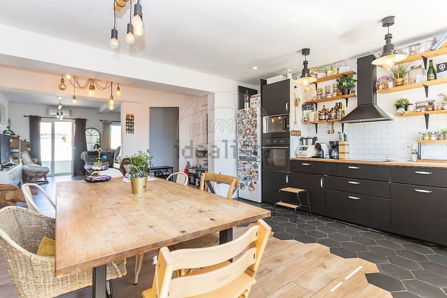 公寓 t3出售在Largo 1º de Maio - 客厅